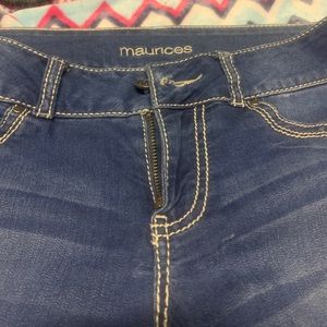 Maurice’s jeans size S-R